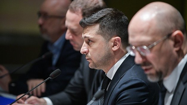 Укрепляй и властвуй: зачем Зеленскому Совет регионального развития Укрепляй и властвуй: зачем Зеленскому Совет регионального развития