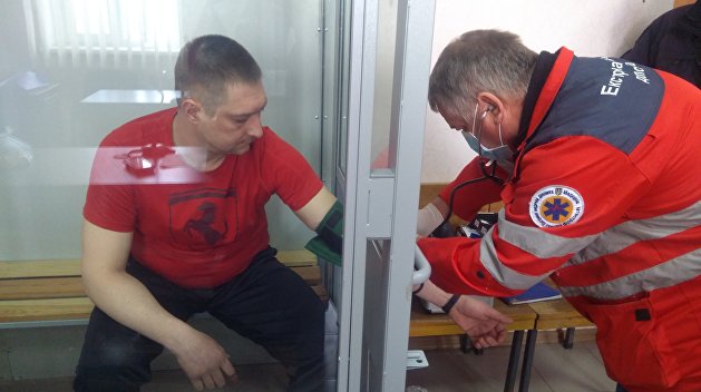 Дело Татаринцева. Политзаключенного-диабетика оставили в СИЗО Запорожья, несмотря на риск заражения коронавирусом Дело Татаринцева. Политзаключенного-диабетика оставили в СИЗО Запорожья, несмотря на риск заражения коронавирусом