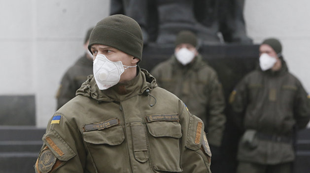 Первый украинский военнослужащий в зоне конфликта в Донбассе заразился коронавирусом