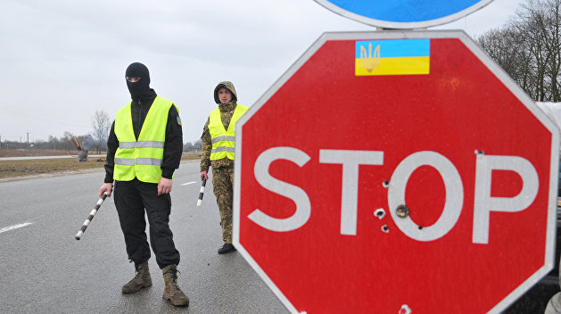 Украина приостановила запрет на ввоз товаров из Белоруссии Украина приостановила запрет на ввоз товаров из Белоруссии