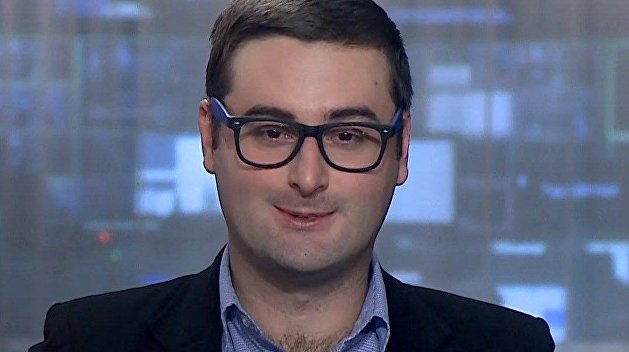 «Удобный оппонент для Зеленского»: Молчанов объяснил, почему украинские власти не сажают Порошенко «Удобный оппонент для Зеленского»: Молчанов объяснил, почему украинские власти не сажают Порошенко