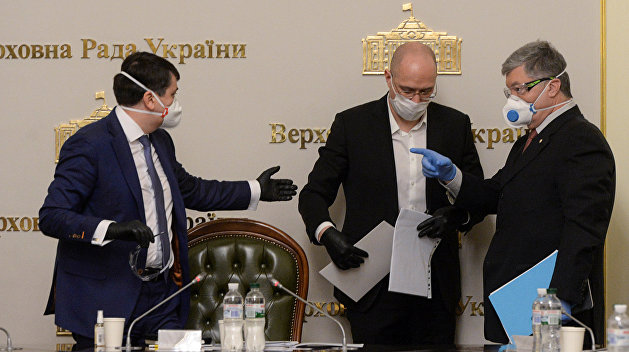 Богатые и коронованные. Украинская элита отказывается от палат для простых смертных Богатые и коронованные. Украинская элита отказывается от палат для простых смертных
