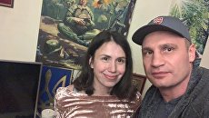 «Майдановское братство»: Кличко пришел в гости к Черновол и устроил ей теплый вечер