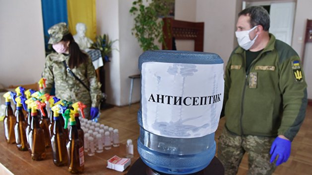 Аферисты из Днепра продали несуществующий антисептик на сотни тысяч гривен