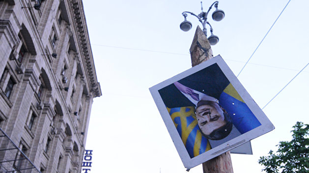 Если бы Янукович остался на Украине, то повторил бы судьбу Каддафи — Поклонская Если бы Янукович остался на Украине, то повторил бы судьбу Каддафи — Поклонская