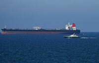 Под конвоем ВМС. Первый из пяти иранских танкеров прибыл в Венесуэлу