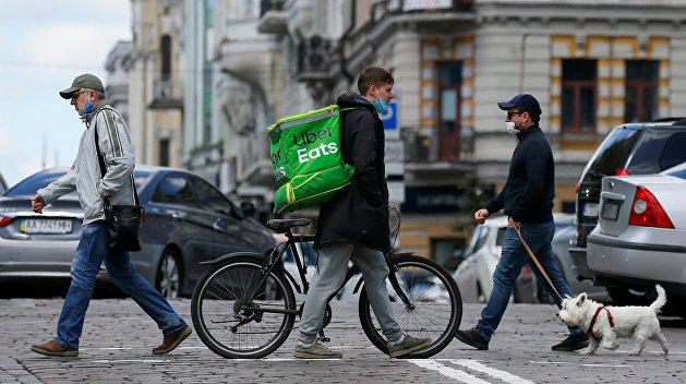 В Киеве отметили рекордный рост заболеваемости коронавирусом за неделю В Киеве отметили рекордный рост заболеваемости коронавирусом за неделю