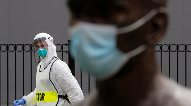 Советник Трампа сравнил реакцию Китая на коронавирус с чернобыльской катастрофой