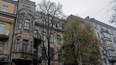 Дом со змеями в Киеве: от отеля и архитектурного наследия к офисному комплексу
