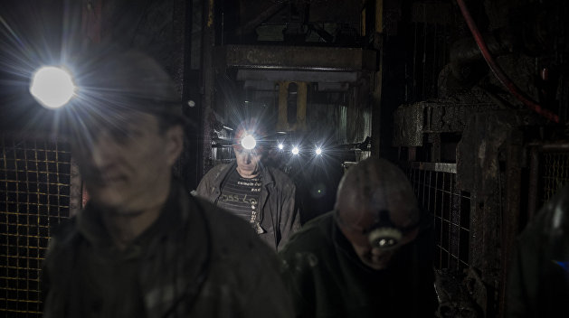 В Кривом Роге в поддержку бастующих шахтеров разбили палаточный лагерь – видео