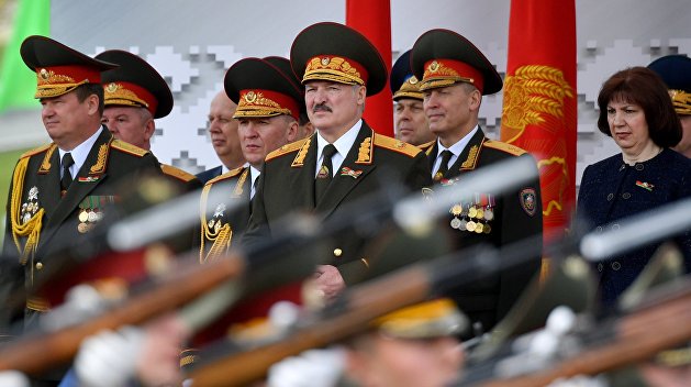 Лукашенко лучше быть диктатором чем. Смотреть фото Лукашенко лучше быть диктатором чем. Смотреть картинку Лукашенко лучше быть диктатором чем. Картинка про Лукашенко лучше быть диктатором чем. Фото Лукашенко лучше быть диктатором чем