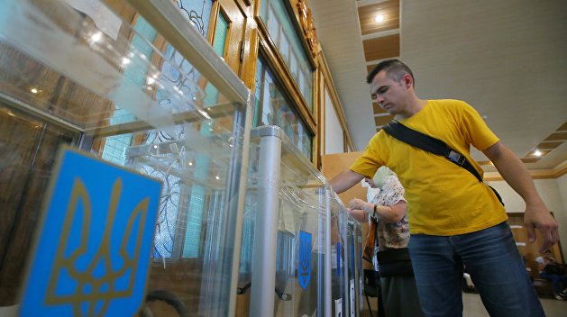 Ноунеймы проиграют. Бизяев рассказал, за кого будут голосовать на местных украинских выборах