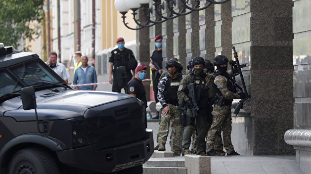 Спецназ обезвредил террориста в Киеве Спецназ обезвредил террориста в Киеве
