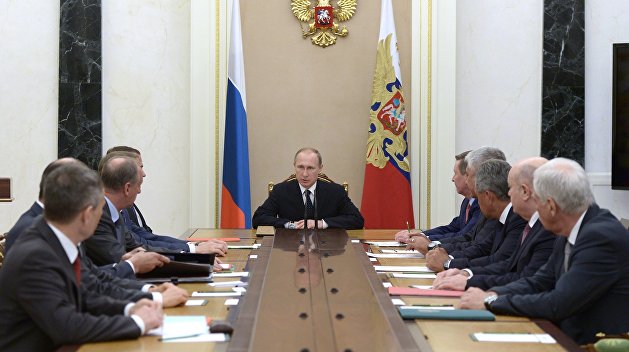 Путин: России необходимо упрощение визовых формальностей для стран БРИКС Путин: России необходимо упрощение визовых формальностей для стран БРИКС