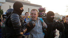 «Вспомните, чья была кровь на Майдане»: лидер «Бумбокса» призвал коллег поддержать протестующих белорусов