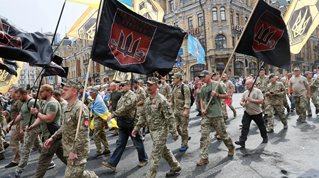 Убийство Шеремета: националисты планируют ночевать у ОГПУ ради освобождения Антоненко, Дугарь и Кузьменко Убийство Шеремета: националисты планируют ночевать у ОГПУ ради освобождения Антоненко, Дугарь и Кузьменко