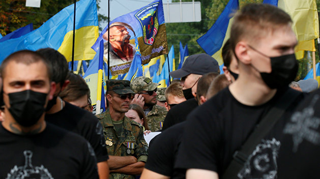 Вперёд в прошлое. Гибридная диктатура Украины Вперёд в прошлое. Гибридная диктатура Украины