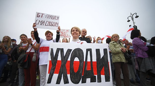 Депутат Госдумы рассказал, что может сделать Россия с ситуацией в Белоруссии Депутат Госдумы рассказал, что может сделать Россия с ситуацией в Белоруссии