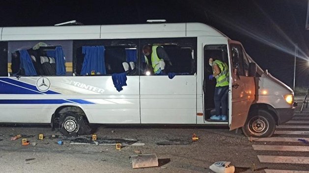 Суд отправил в СИЗО одного из участников нападения на автобус в Харькове Суд отправил в СИЗО одного из участников нападения на автобус в Харькове