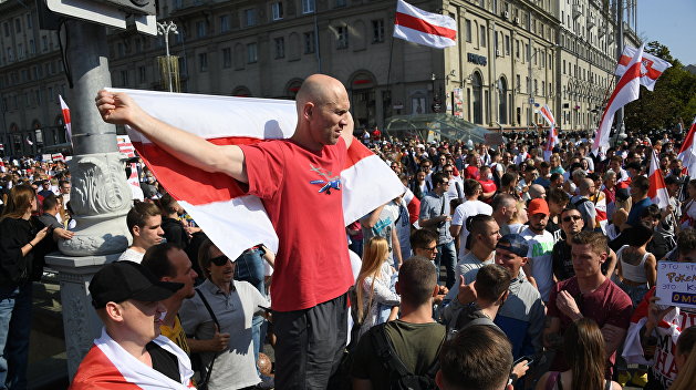 Протесты в Белоруссии: что делать России? Протесты в Белоруссии: что делать России?