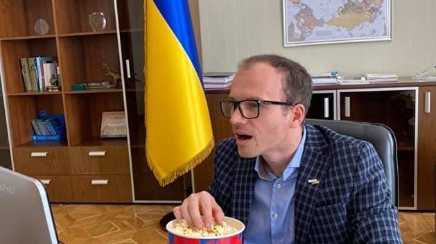 Google «уволил» министра юстиции Украины Малюську