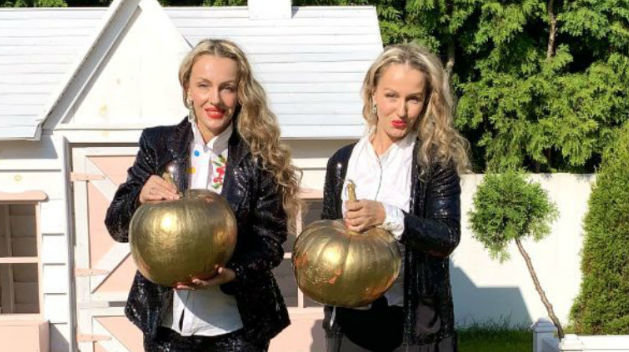 «Было очень жутко»: звездные сестры-близнецы, поддержавшие Лукашенко, заявили о травле и угрозах «Было очень жутко»: звездные сестры-близнецы, поддержавшие Лукашенко, заявили о травле и угрозах