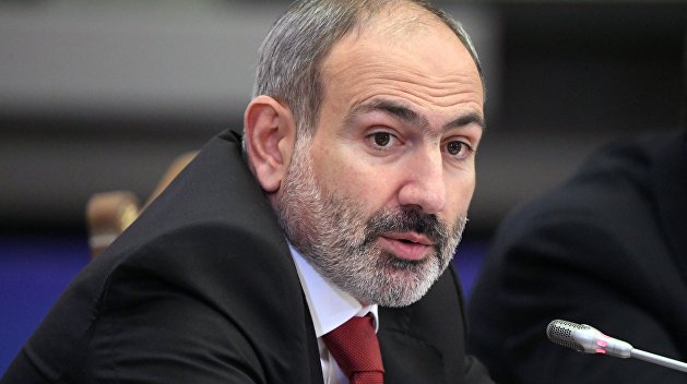 В Армении уволили рассмеявшегося над словами Пашиняна замглавы Генштаба
