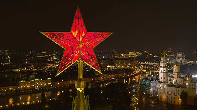 Созвездие Донбасса над московским Кремлём. Как был раскрыт секрет рубинового стекла