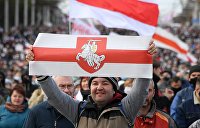 Запретный флаг всегда «сладок»? К чему приведет запрет бело-красно-белого флага в Белоруссии