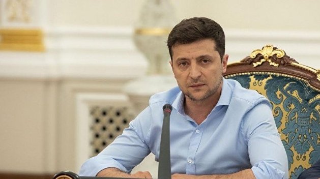 Зеленский и Басурин обменялись обвинениями в провокации с новыми обстрелами в Донбассе Зеленский и Басурин обменялись обвинениями в провокации с новыми обстрелами в Донбассе