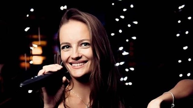 «В серый коронавирусный период»: любовница Тарзана решила устроить вечеринку «В серый коронавирусный период»: любовница Тарзана решила устроить вечеринку