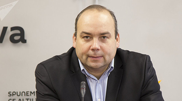 Чуря: Санду начнет всё больше отклоняться «вправо» Чуря: Санду начнет всё больше отклоняться «вправо»