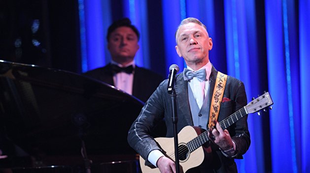 Упырь и люмпен: Александр Ф. Скляр жестко обругал Стаса Михайлова — видео Упырь и люмпен: Александр Ф. Скляр жестко обругал Стаса Михайлова — видео