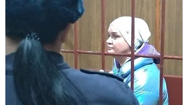 Суд решил судьбу женщины, которая шантажировала Тарзана компроматом