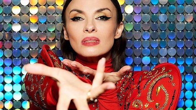 «Похожа на бабушку»: На экс-«ВИА Гру» Мейхер «напали» подписчики «Похожа на бабушку»: На экс-«ВИА Гру» Мейхер «напали» подписчики