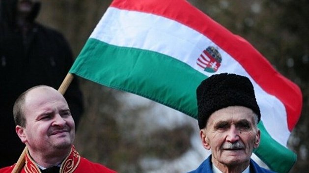 Глава Тернопольского облсовета пригрозил венграм Украины Глава Тернопольского облсовета пригрозил венграм Украины