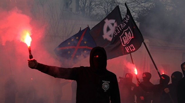 "Мадьяр на ножи!" Хроника противостояния украинских националистов венграм Закарпатья "Мадьяр на ножи!" Хроника противостояния украинских националистов венграм Закарпатья