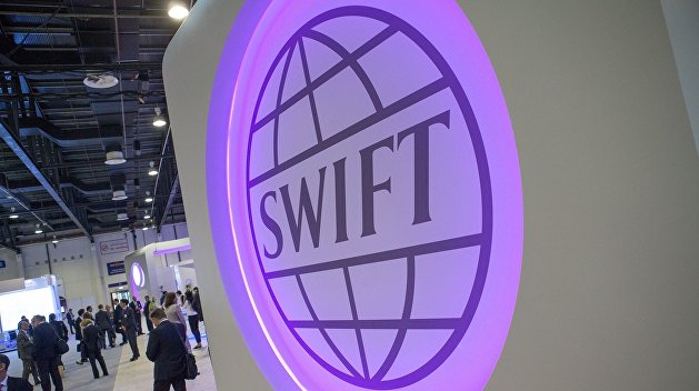 Отключение РФ от SWIFT создаст проблемы для Запада - ФРГ