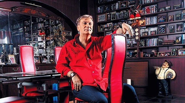 «Шведская семья»: Пенкин нехотя рассказал о солистках «Миража» «Шведская семья»: Пенкин нехотя рассказал о солистках «Миража»