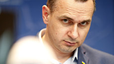 Сенцов предложил воспитать из «латентного ватника» Усика «патриота» Украины