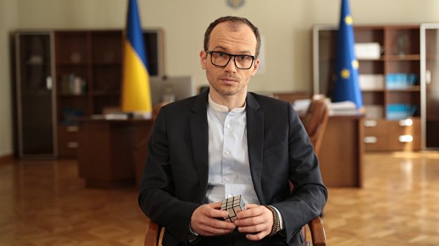 Глава Минюста Украины пообещал покупателю тюрьмы под Киевом «бонус от Бэнкси» Глава Минюста Украины пообещал покупателю тюрьмы под Киевом «бонус от Бэнкси»