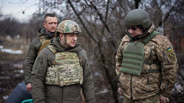 «Молодец среди овец»: военный эксперт объяснил, почему Киев не решится помочь окруженным в Донбассе войскам «Молодец среди овец»: военный эксперт объяснил, почему Киев не решится помочь окруженным в Донбассе войскам
