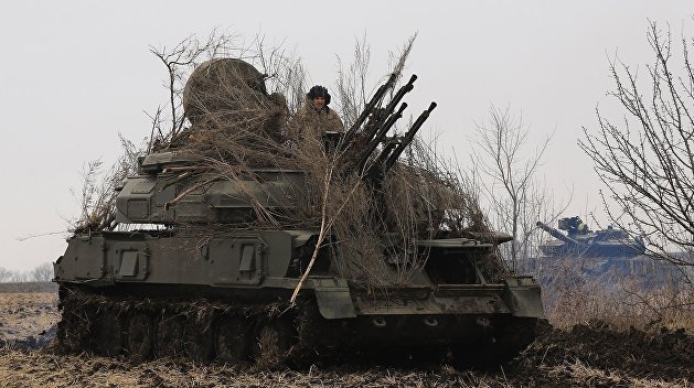 Донбасс: игра на нервах или подготовка к войне?