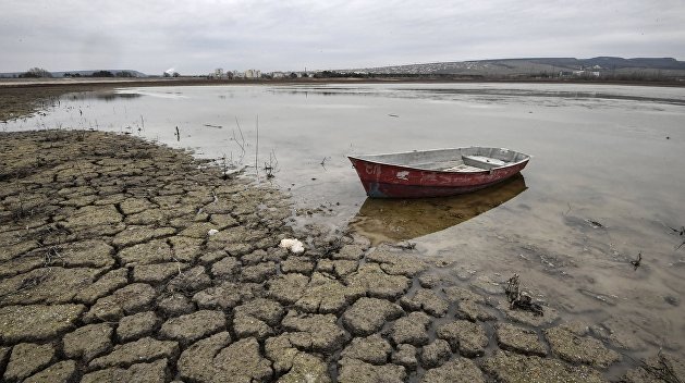 Вода, банки и застройка: какие проблемы испытывает Крым Вода, банки и застройка: какие проблемы испытывает Крым