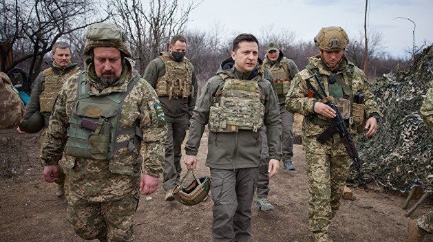 Законопроекты о «коллаборантах»: наказать учителей и всех нелояльных Законопроекты о «коллаборантах»: наказать учителей и всех нелояльных