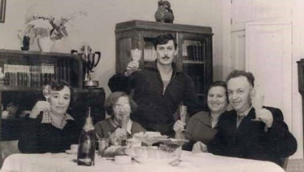 Виктор Некрасов. Русский киевлянин, изгнанный из Киева Виктор Некрасов. Русский киевлянин, изгнанный из Киева