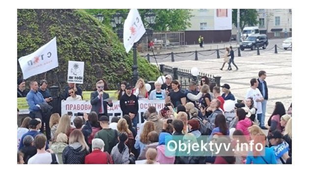 Львовского «антиваксера» арестовали, но могут выпустить за деньги Львовского «антиваксера» арестовали, но могут выпустить за деньги