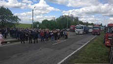 Под Николаевом протестуют несколько сотен водителей большегрузов