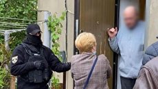 В Одессе арестовали психолога-логопеда, которая подбирала мужу-маньяку малолетних жертв