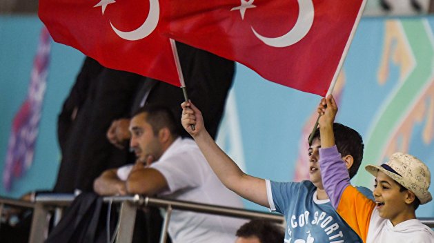 Онур Синан Гюзалтан: Турции и России нужна новая гармония